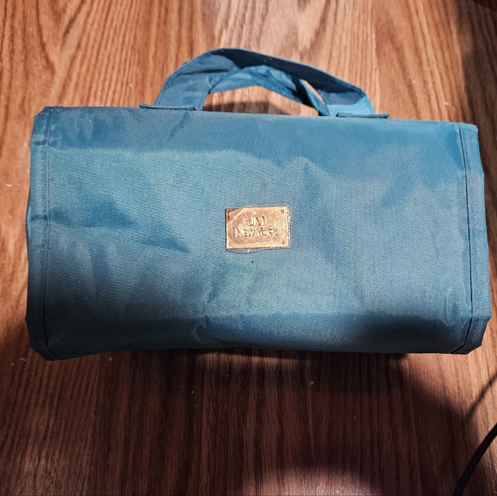 JM New York Teal Travel Bag With 4 Zipper Pockets Fold Up